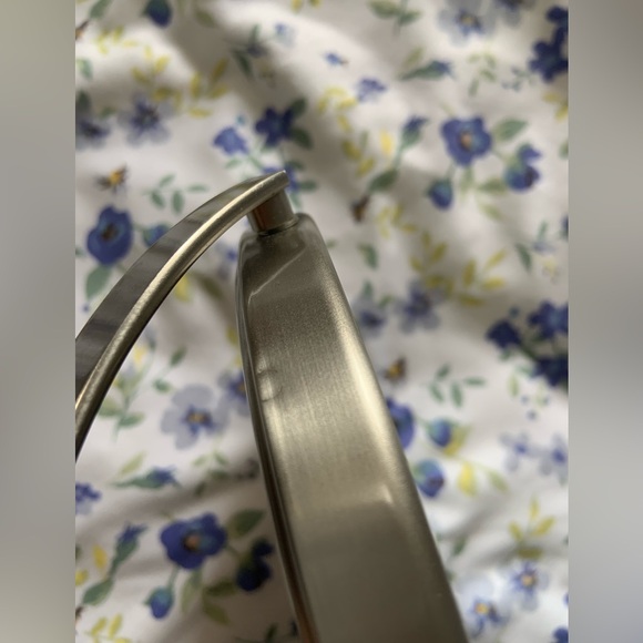 Makeup Mirror - Picture 4 of 4